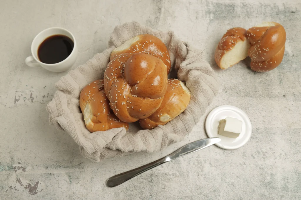 Challah rolls, Bulka kosher bakery montreal